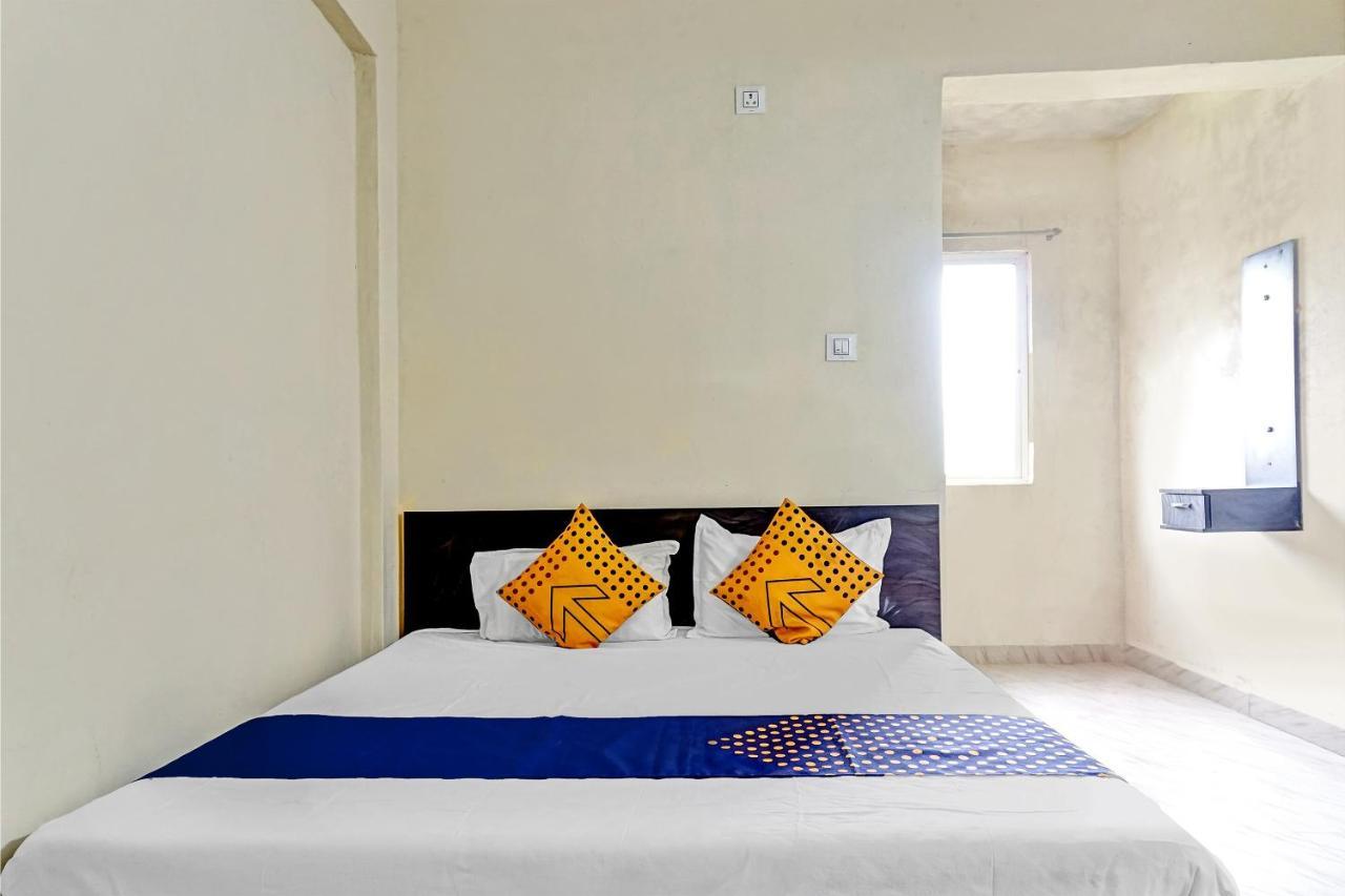 Spot On 81689 New Saiba Lodging Pune Exterior foto
